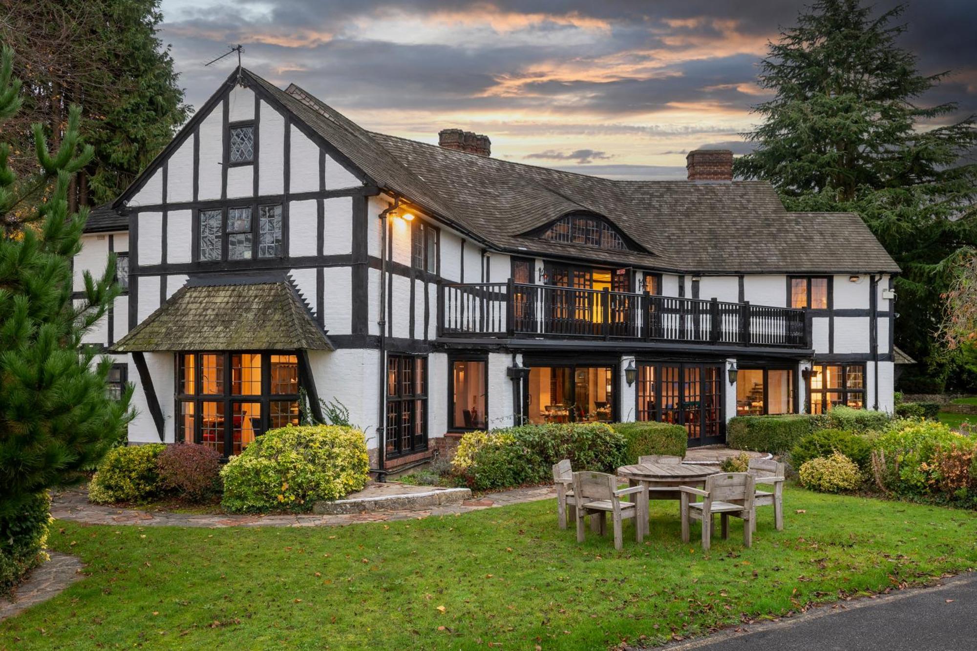 Thatchers East Horsley Exteriér fotografie